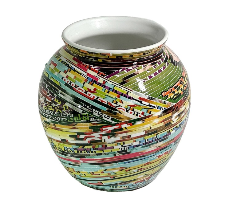 Jjirasi Vase #03. From the series Jjirasi Vase