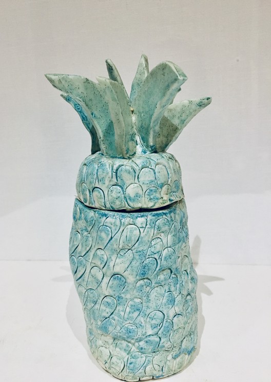 Turquoise pineapple